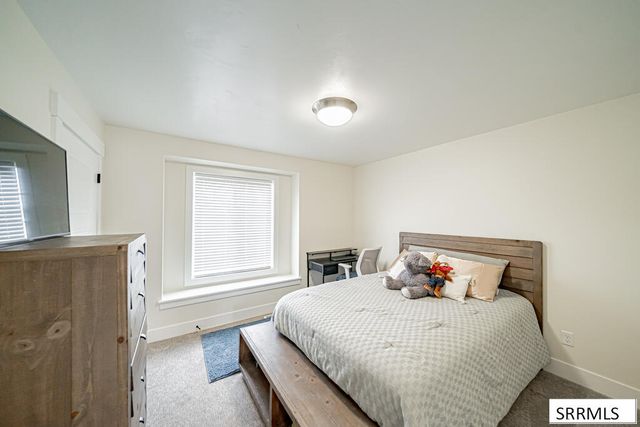 563 Waylend St, Idaho Falls, ID 83404