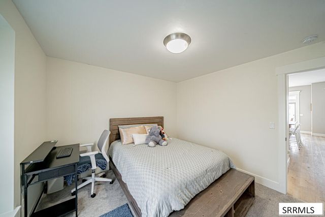 563 Waylend St, Idaho Falls, ID 83404