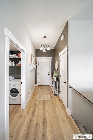 563 Waylend St, Idaho Falls, ID 83404