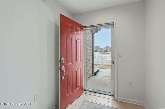 8812 Parkview Oaks Circle, Olive Branch, MS 38654