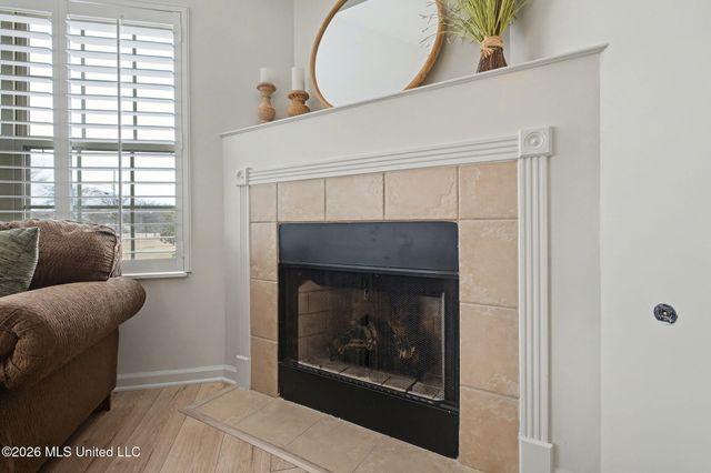 8812 Parkview Oaks Circle, Olive Branch, MS 38654