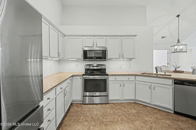 8812 Parkview Oaks Circle, Olive Branch, MS 38654