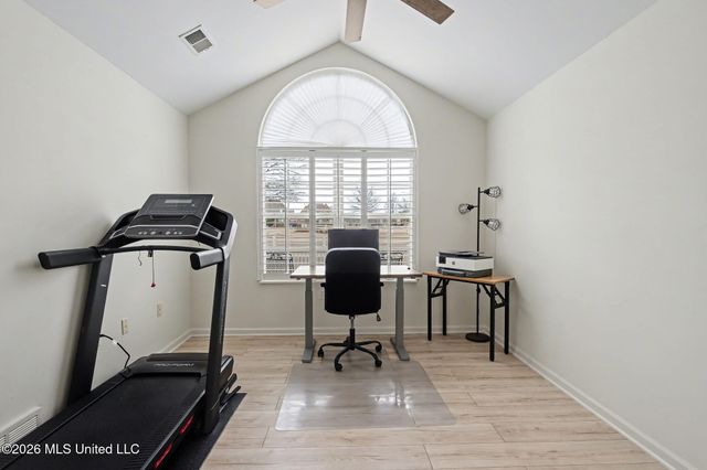 8812 Parkview Oaks Circle, Olive Branch, MS 38654