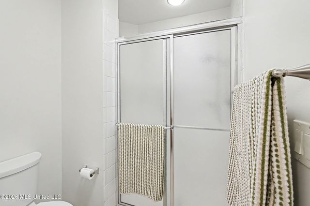 8812 Parkview Oaks Circle, Olive Branch, MS 38654