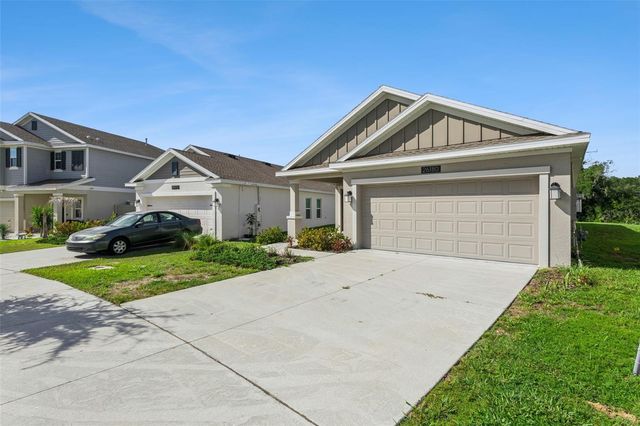 26180 FEATHERGRASS CIRCLE, Leesburg, FL 34748