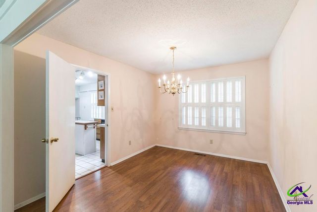 315 Donna Drive, Warner Robins, GA 31088