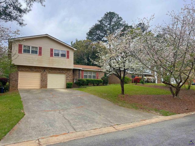 315 Donna Drive, Warner Robins, GA 31088