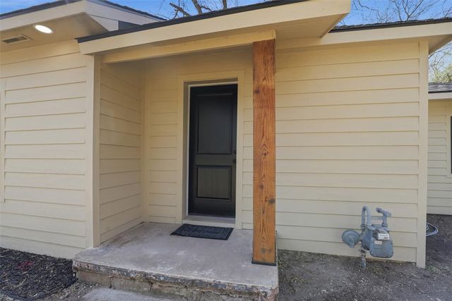 511 S 2nd Street, Guthrie, OK 73044