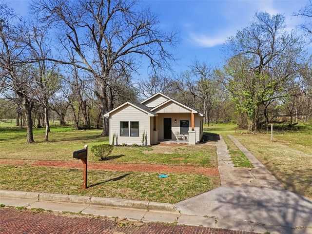 511 S 2nd Street, Guthrie, OK 73044