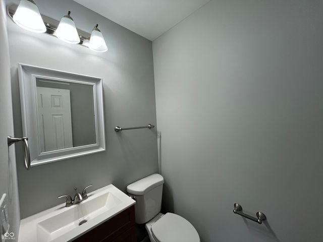 2037 Houston Street, Indianapolis, IN 46218
