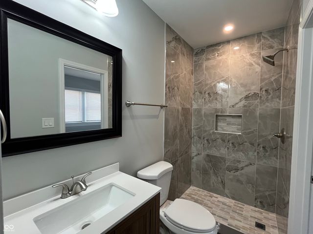 2037 Houston Street, Indianapolis, IN 46218