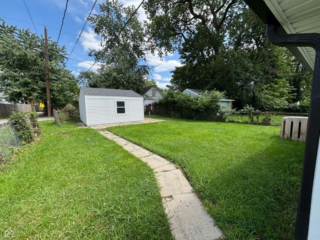 2037 Houston Street, Indianapolis, IN 46218