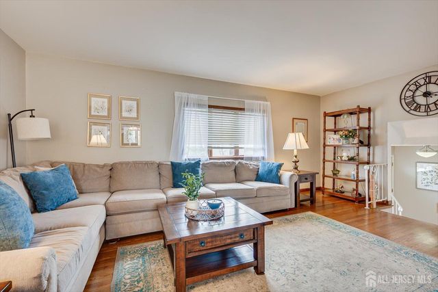 26 Stima Avenue, Carteret, NJ 07008