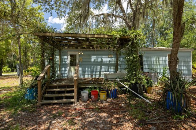 108 KITTY AVENUE, Interlachen, FL 32148