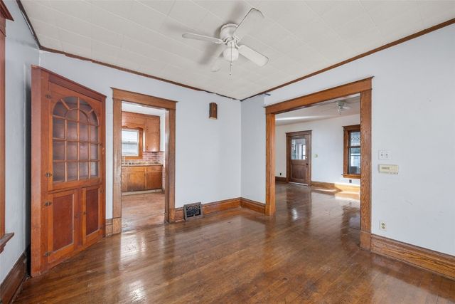 356 16th Street SE, Cedar Rapids, IA 52403