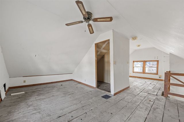 356 16th Street SE, Cedar Rapids, IA 52403