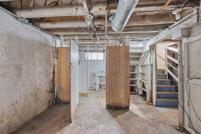 356 16th Street SE, Cedar Rapids, IA 52403