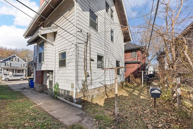 356 16th Street SE, Cedar Rapids, IA 52403