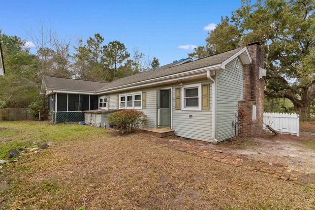 402 Wilkinson St., Georgetown, SC 29440