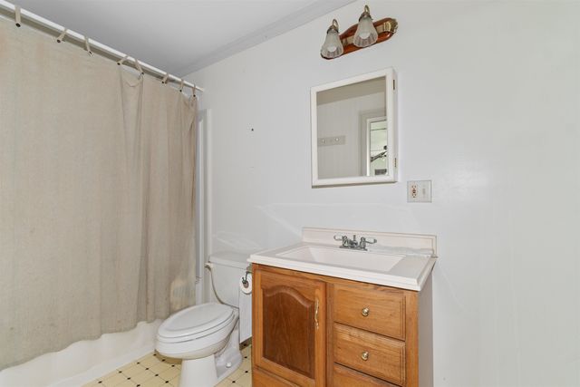 402 Wilkinson St., Georgetown, SC 29440