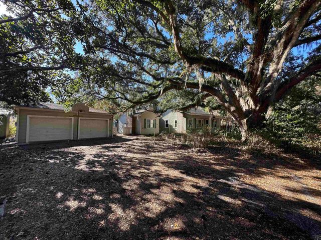 402 Wilkinson St., Georgetown, SC 29440