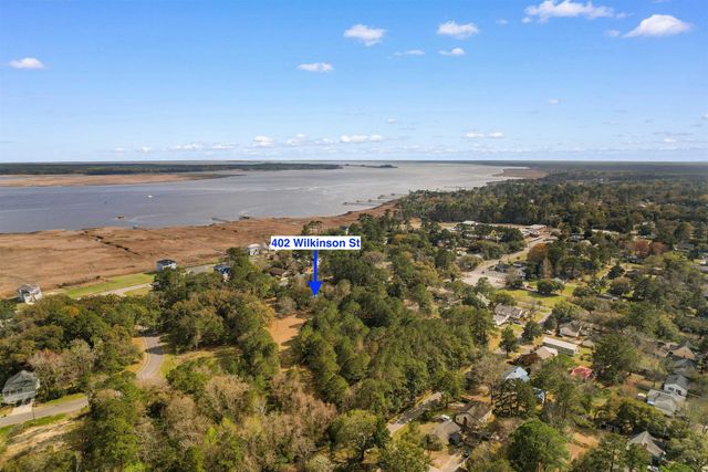 402 Wilkinson St., Georgetown, SC 29440