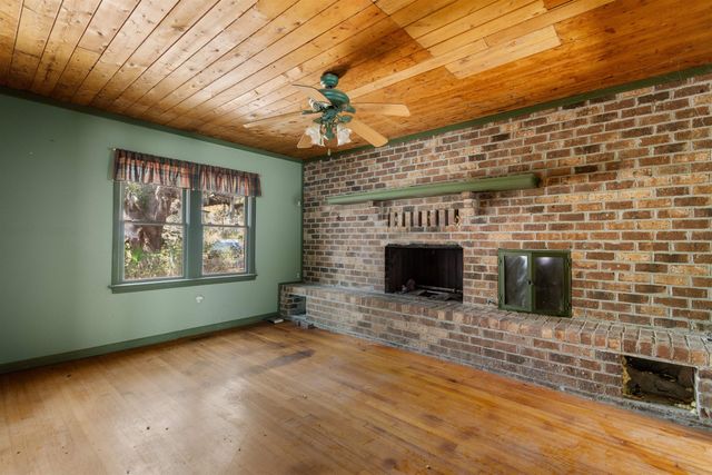 402 Wilkinson St., Georgetown, SC 29440