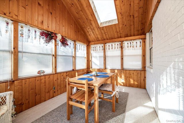 148 Amherst Road, Valley Stream, NY 11581