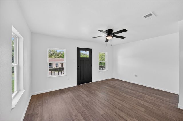 3500 Baylor, Fort Worth, TX 76119