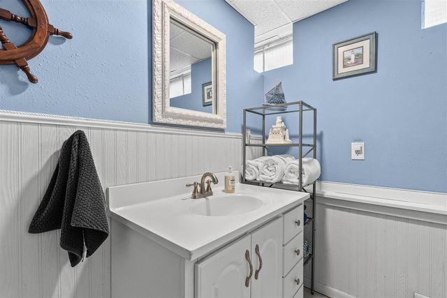 51433 8th Avenue, Grand Junction, MI 49056