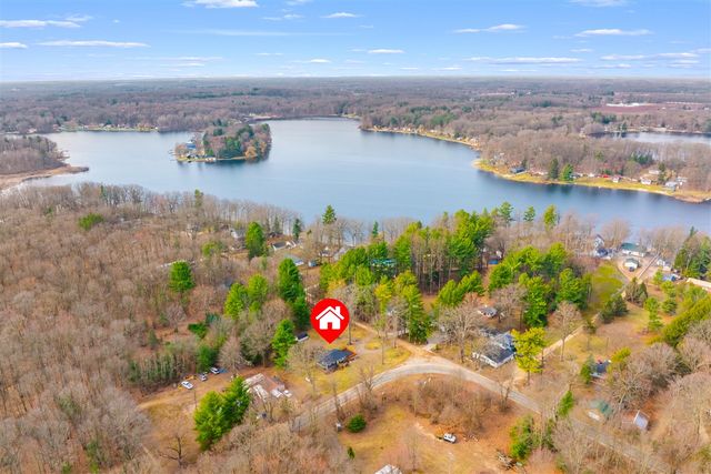 51433 8th Avenue, Grand Junction, MI 49056