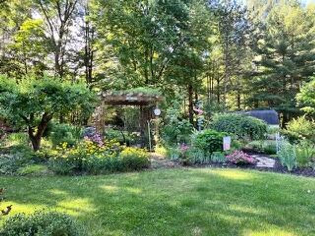 51433 8th Avenue, Grand Junction, MI 49056