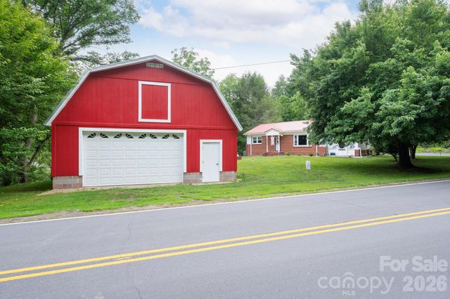 2896 Old Mars Hill Highway, Weaverville, NC 28787