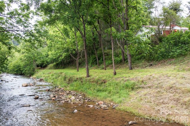 2896 Old Mars Hill Highway, Weaverville, NC 28787