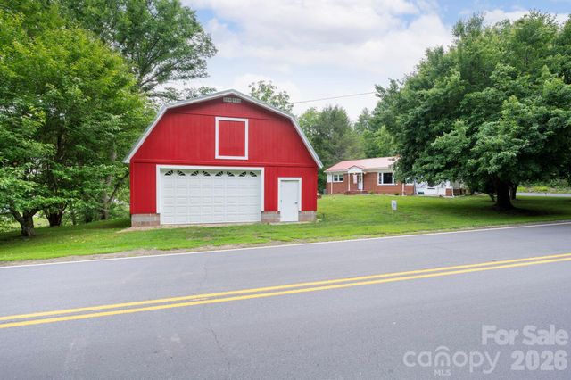 2896 Old Mars Hill Highway, Weaverville, NC 28787