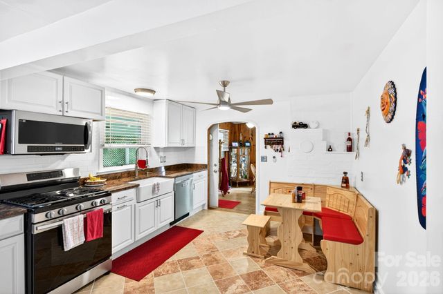2896 Old Mars Hill Highway, Weaverville, NC 28787