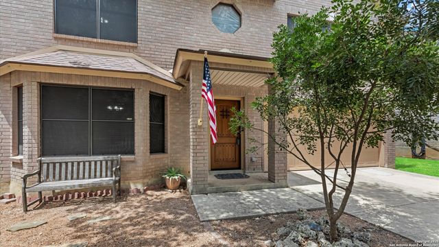 8523 Park Olympia, Universal City, TX 78148