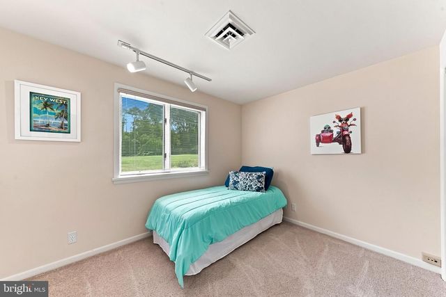 387 RING RD, Chadds Ford, PA 19317