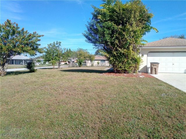 1405 SE 34th TER, Cape Coral, FL 33904