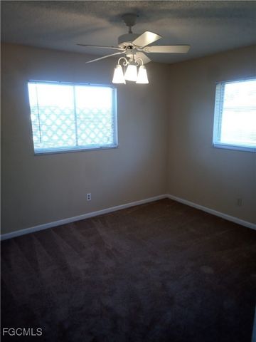 1405 SE 34th TER, Cape Coral, FL 33904