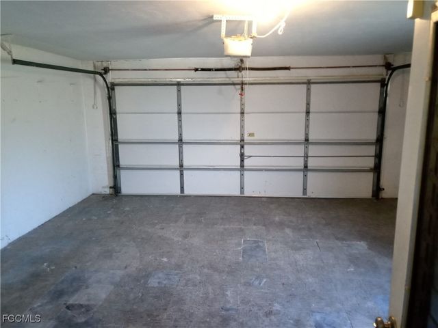 1405 SE 34th TER, Cape Coral, FL 33904