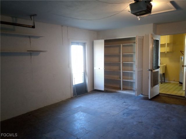 1405 SE 34th TER, Cape Coral, FL 33904