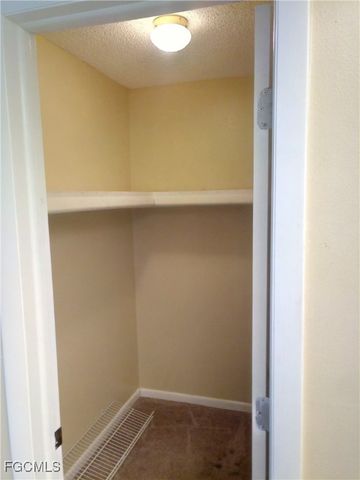 1405 SE 34th TER, Cape Coral, FL 33904