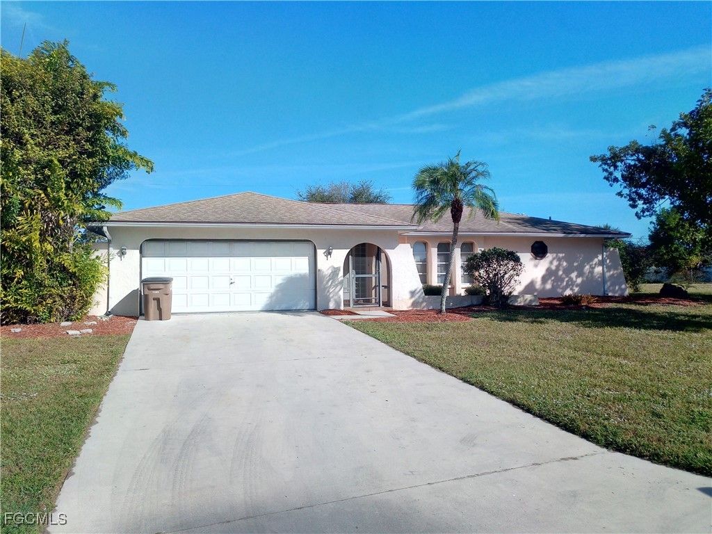 1405 SE 34th TER, Cape Coral, FL 33904