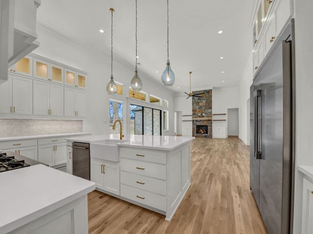 208 Dan Russell Bend, Weatherford, TX 76087