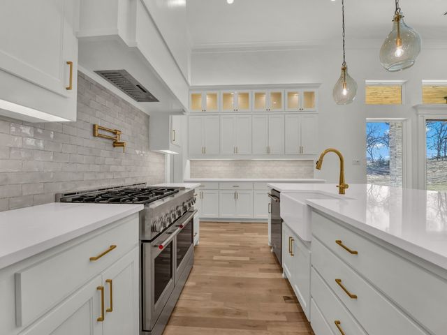 208 Dan Russell Bend, Weatherford, TX 76087