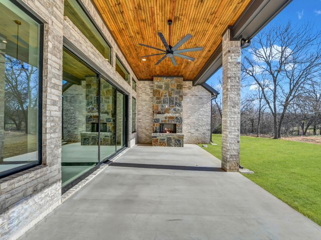 208 Dan Russell Bend, Weatherford, TX 76087