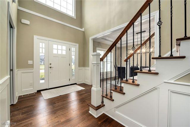 2716 Rocky Ridge Drive, Westlake, OH 44145