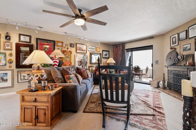 7568 N Palm Circle, Tucson, AZ 85704