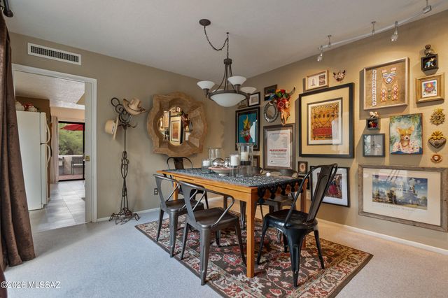7568 N Palm Circle, Tucson, AZ 85704